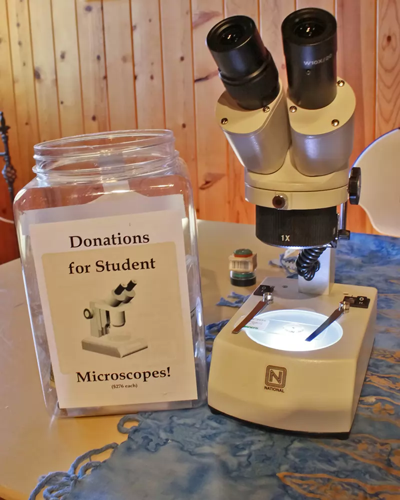 5 DONATIONS STUDENT MICROSCOPES IMG_4323xx